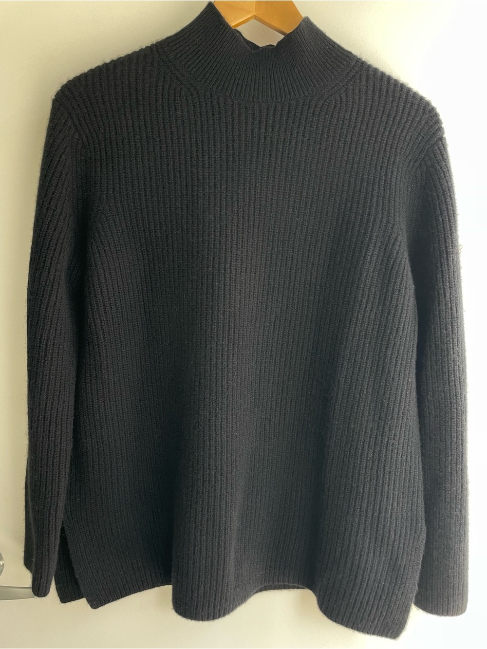 Ladies Ribbed Mock Neck 100% Cashmere Sweater Medium